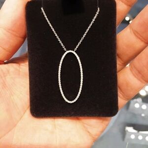 Elegant Diamond Oval Pendant With 14kt White Gold Necklace